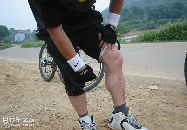 单车骑行中突然晕倒,骑行大腿抽筋怎么回事