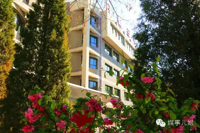 包钢三中真的要改名吗,包钢三中整体成绩怎么样