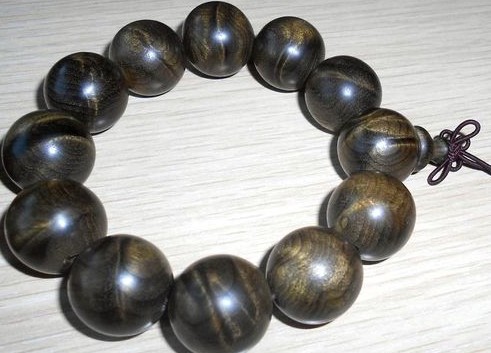 木质佛珠手串,佛珠手串用什么木质最好