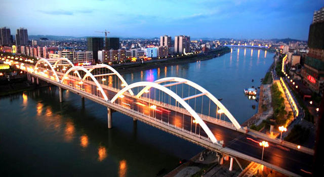 湖南邵阳妹子征婚启事,96后邵阳单身女孩征婚