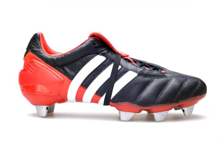 流行易逝经典永存——欧冠赛场上的顶级战靴