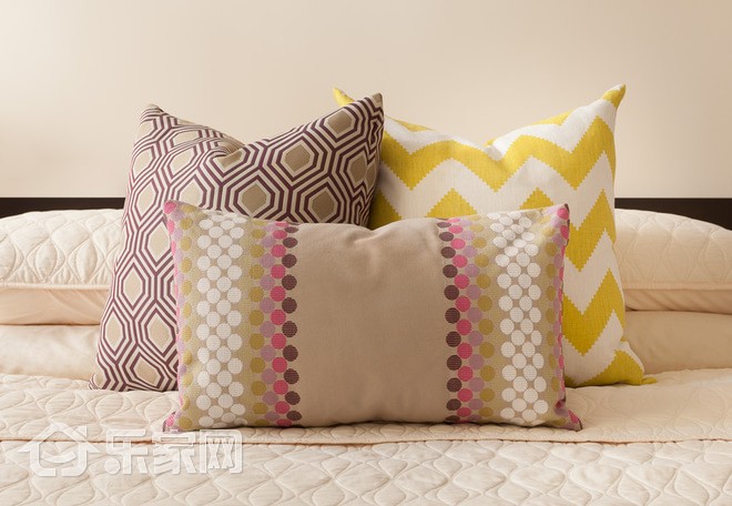 席梦思床垫的保护膜要撕掉吗,床垫的膜撕掉后要散味多久