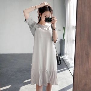 五一帮你搭：吊带裙PK碎花裙，去海边你更爱哪个？