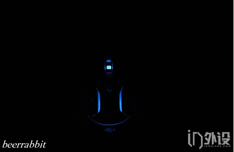 宜博疾光狂蛇,宜博m639鼠标