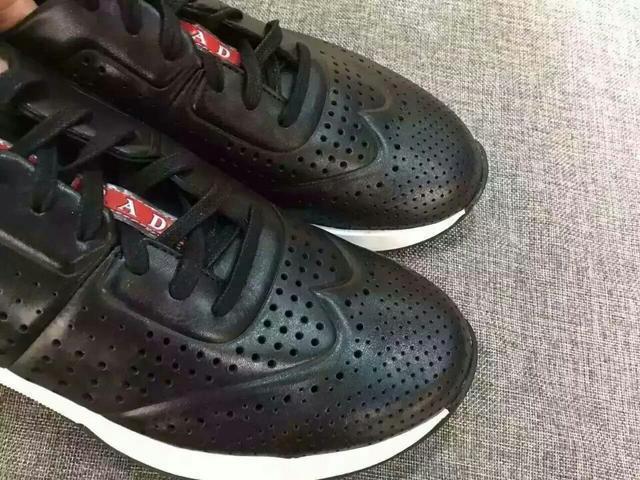 普拉达和迪奥谁好,普拉达与普瑞达一样吗