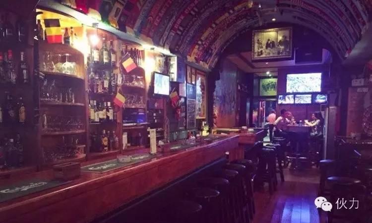 你要是醒着，整座城市陪你失眠 |武汉的11家深夜食堂