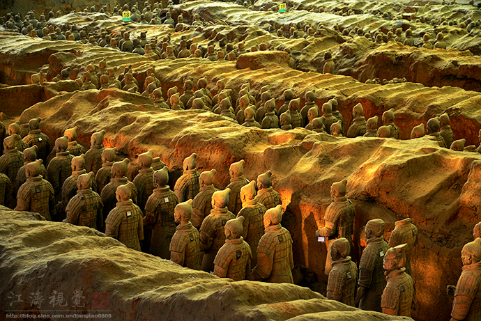 西安秦始皇兵马俑旅游全攻略,西安值得去的地方秦兵马俑