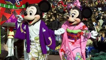 曼莉专栏｜葡萄*妞小**随妈游日本