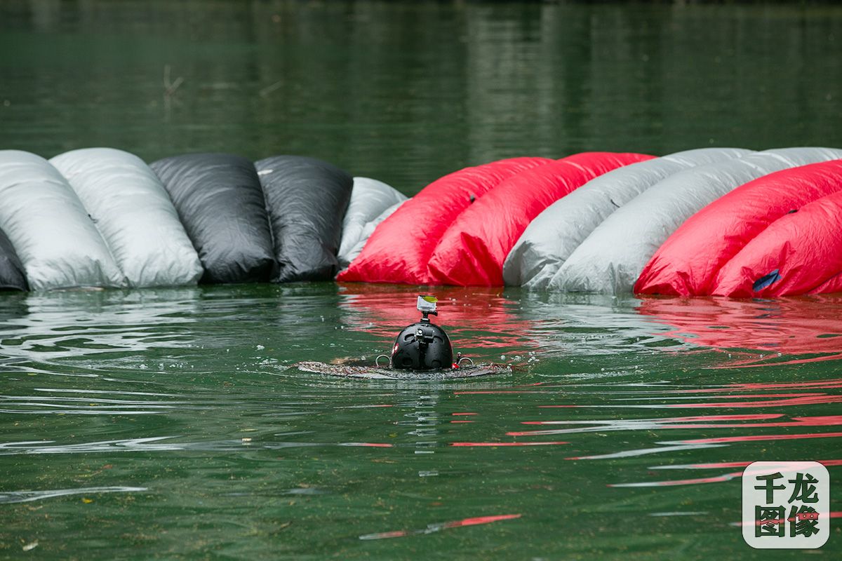 美国短跑运动员称霸,美国飞行大赛最高纪录