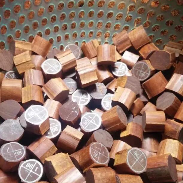 小叶紫檀做佛珠的正确方法,小叶紫檀佛珠怎么制作的