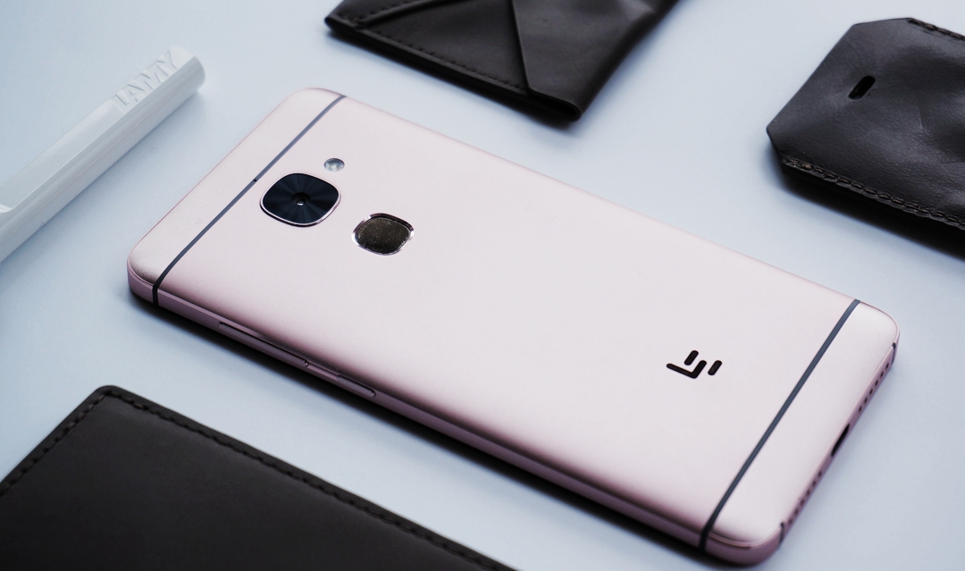 不走寻常路，它偏做围城下的野蛮人—乐2测评