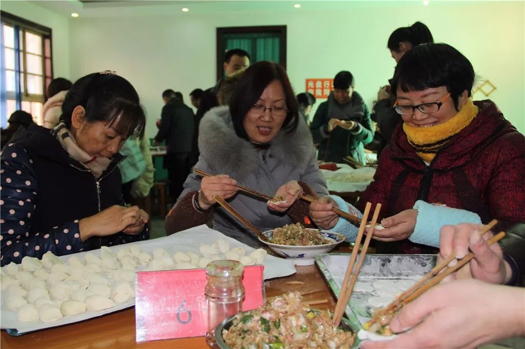 校园通讯｜教育走进新时代一起迈进新未来