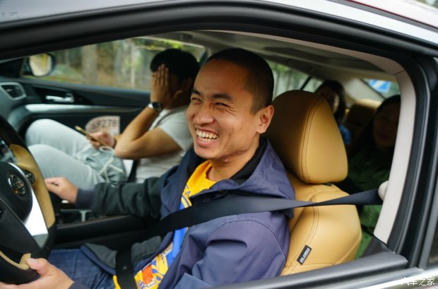 老款日产西玛评测,日产西玛2020款试驾