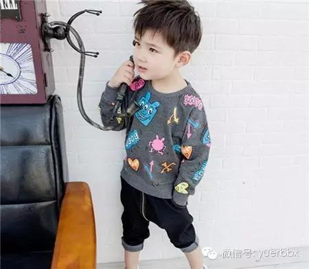 宝宝去幼儿园要不要穿的很好,宝宝上幼儿园忌讳穿的衣服