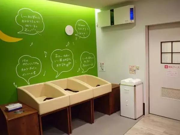 日本麻麻是这样带baby出门的...中国宝妈太羡慕！