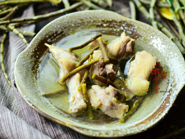 新鲜石斛鸡汤,新鲜石斛的各种炖汤大全