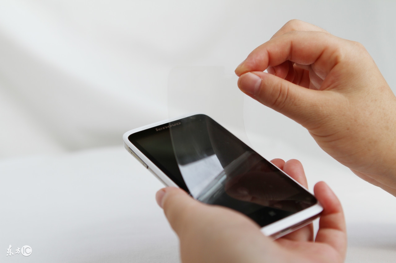 手机到底应不应该贴膜,一文看明白手机到底要不要贴膜