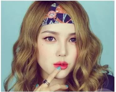 美妆博主口红推荐ysl,大牌口红必买色号ysl