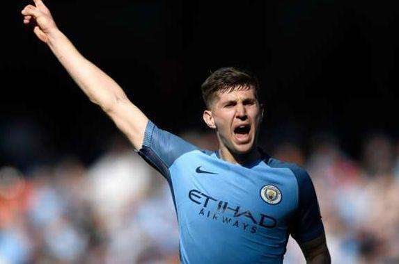 范迪克年薪多少,中卫范迪克最新排名