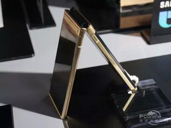 三星w系列跟苹果哪个值得入手,三星w2019和苹果x怎么选