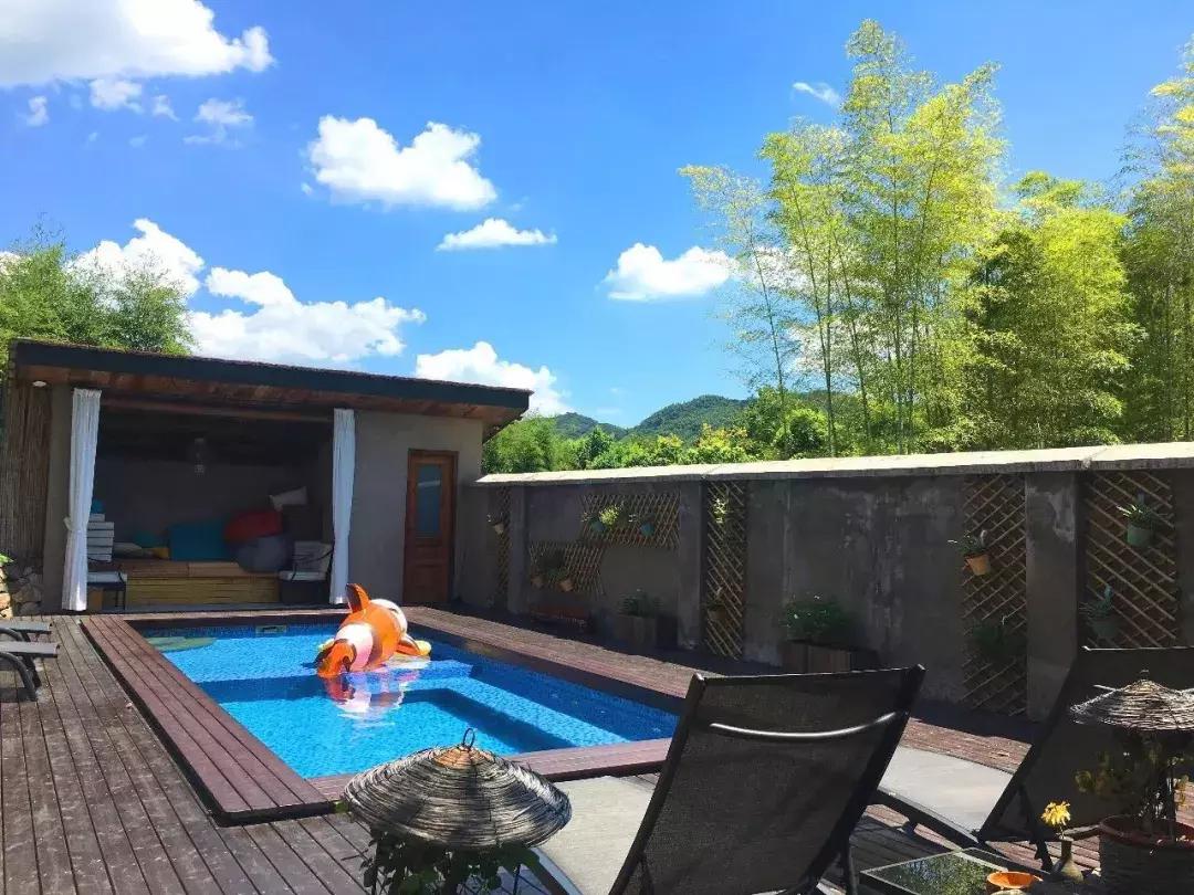 一城一色の人有德行，如水至清-德清