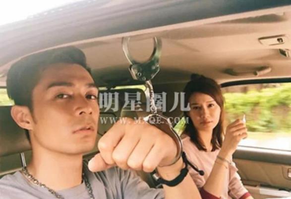 使徒行者2周柏豪项链,克罗心项链22k金回形针