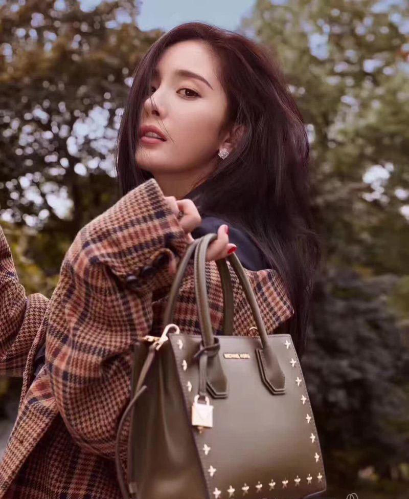 给女生买包包,给女生买名牌包包