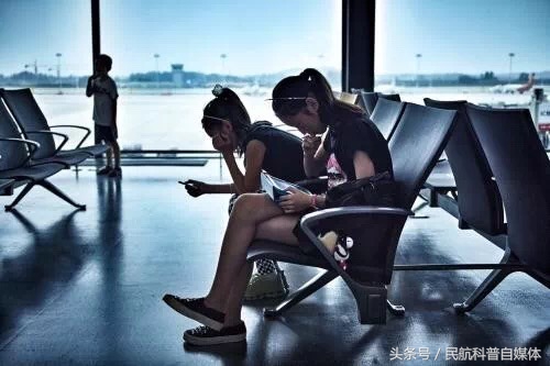 旅游出行上飞机攻略,第一次出门旅游如何选择飞机