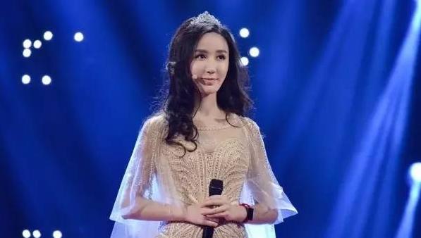 angelababy跨年歌曲跑调,angelababy杨幂晚会