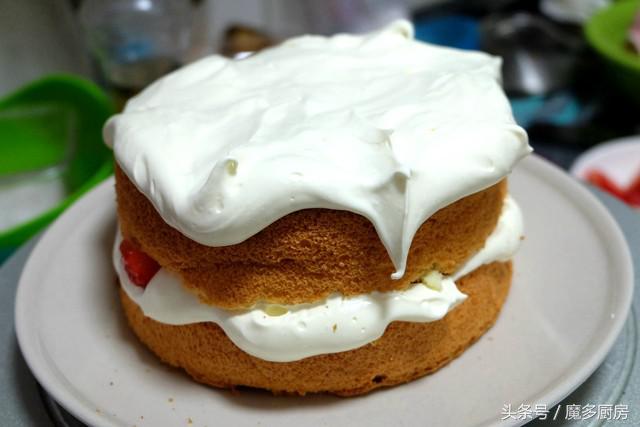 蛋糕教程新手裱花装饰,新手学做蛋糕抹面裱花