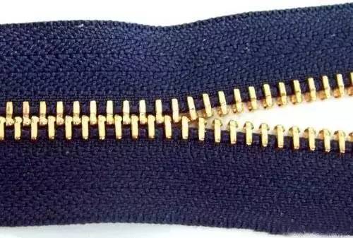 包包拉链坏了怎么把它修好,衣服拉链坏掉别烦恼教你一招修好