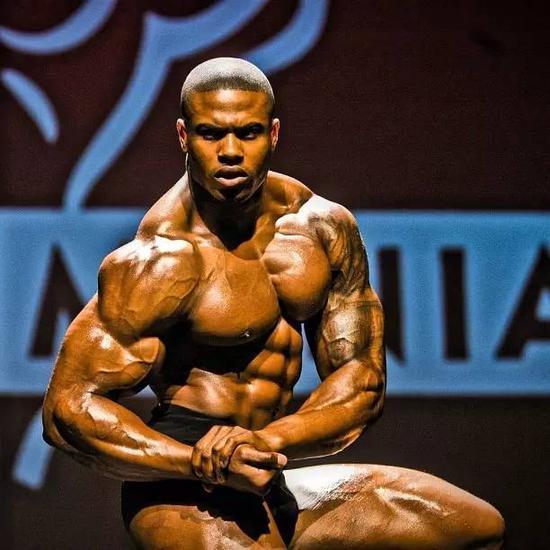 熊猫哥哑铃训练,熊猫哥健身视频教程