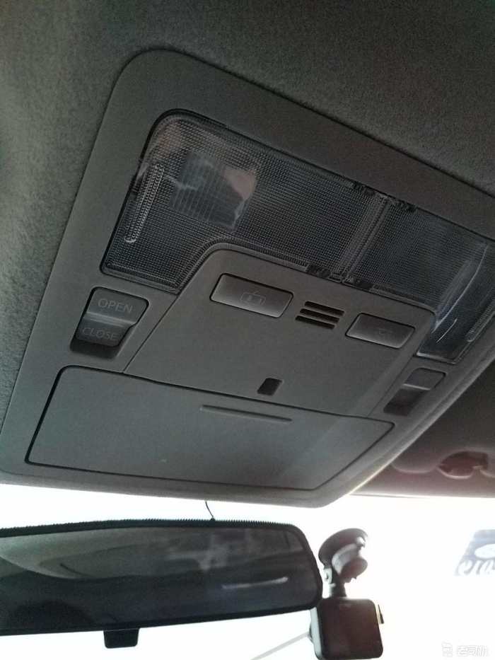 丰田凯美瑞漂亮大气又省油,丰田凯美瑞哪一款最好看最好