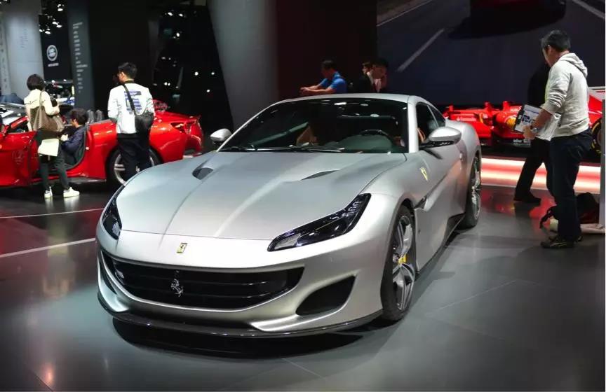 新款488法拉利,法拉利488pista