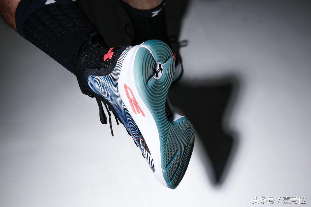 球鞋测评库里1代,球鞋测评库里四樱花粉