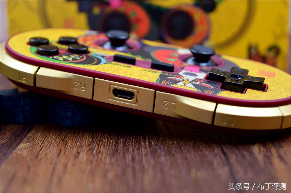 八位堂复古手柄测评,八位堂手柄最经典配色