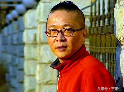 当年他仅唱了一首歌，就让亿万观众给记住，而听过的几乎都红了眼