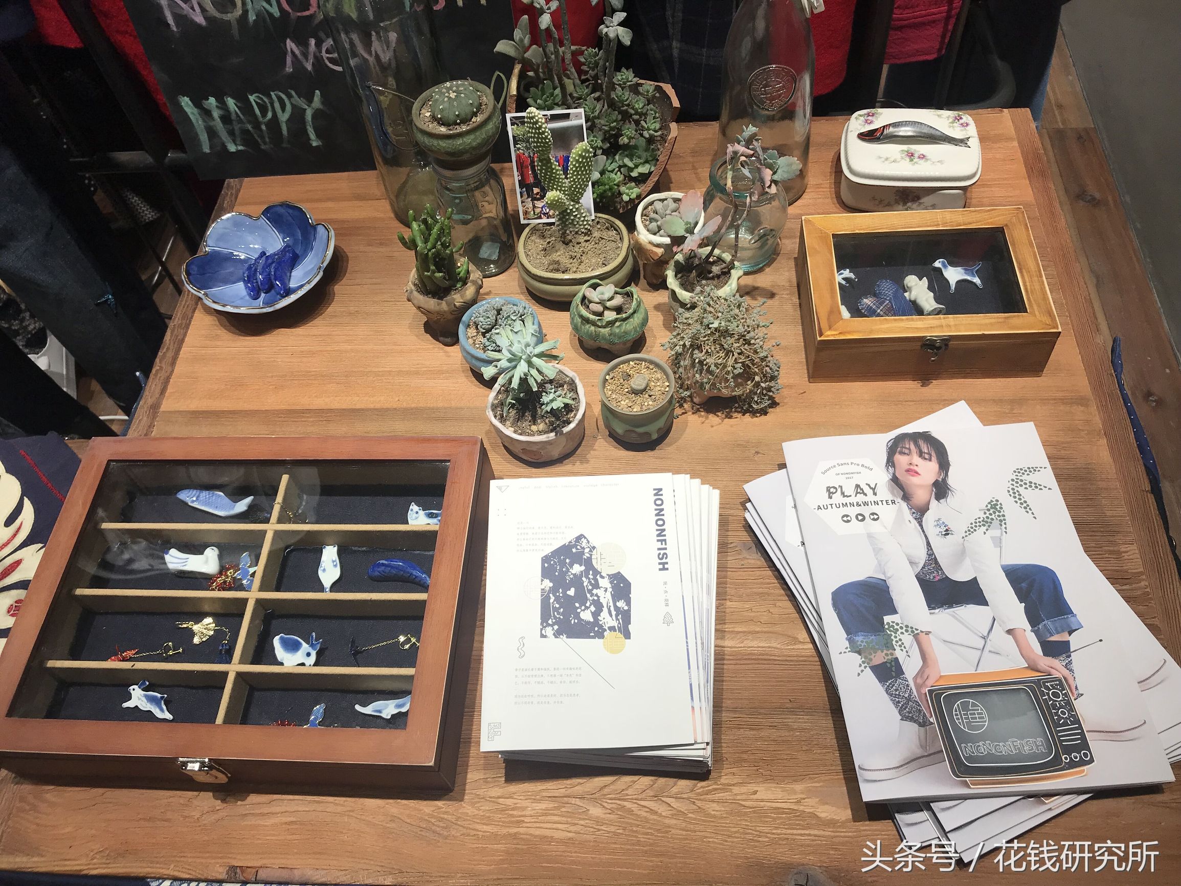 国产女装怎么那么贵,国产女装多少钱一套