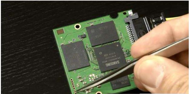 金士顿固态硬盘掉盘,铠侠固态硬盘掉盘