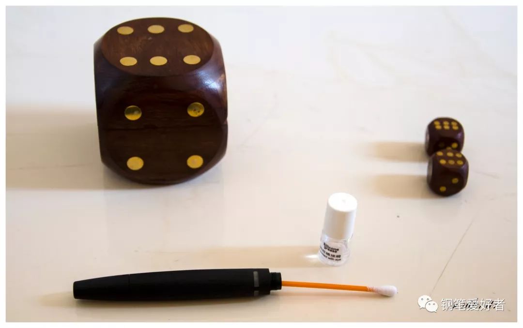 lamy2000钢笔测评,lamy2000凌美钢笔什么笔尖好