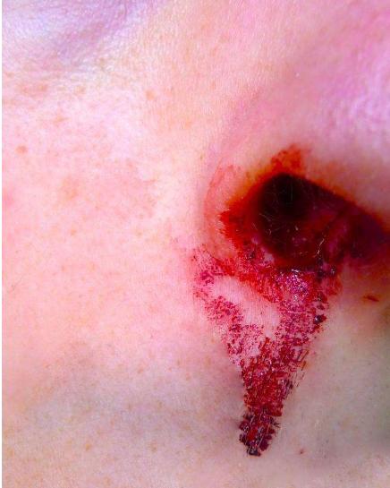 公园惊现几名神秘女子,女子公园被尾随后被侵害