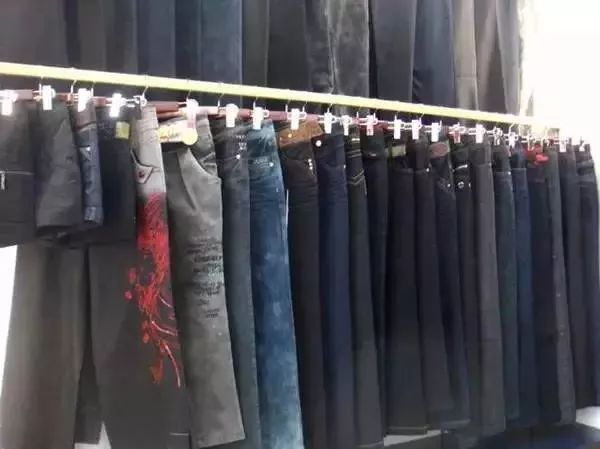 在北京1000元能做什么生意,在北京100元能买多少零食