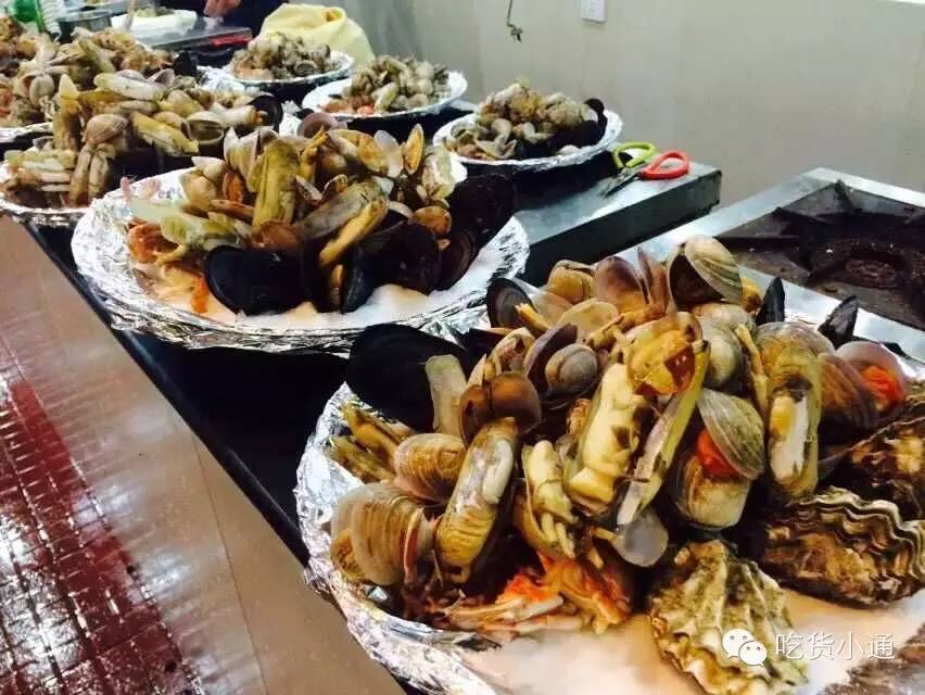 宁波海鲜夜排档一条街象山,又到吃晚餐的时候