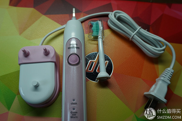 又是看上了你的颜：PHILIPS飞利浦HX6761电动牙刷简单开箱