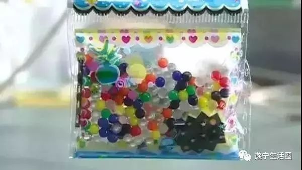 小孩玩打火机被烧成重伤,玩打火机被火烧伤遭毁容的小孩