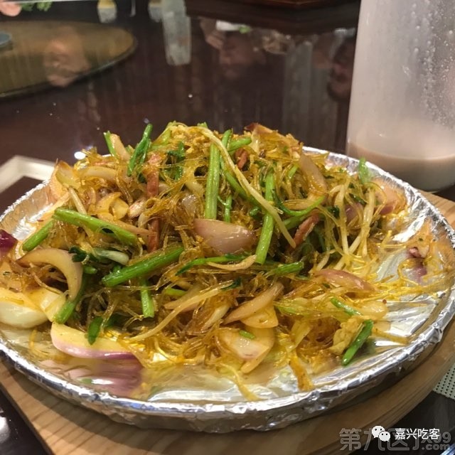 聚餐去哪边吃比较好,家庭四人聚餐去哪吃
