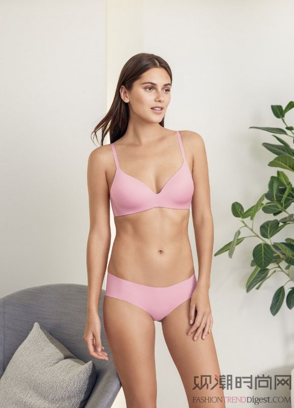 优衣库lifewear杂志哪里购买,时尚与科技服装