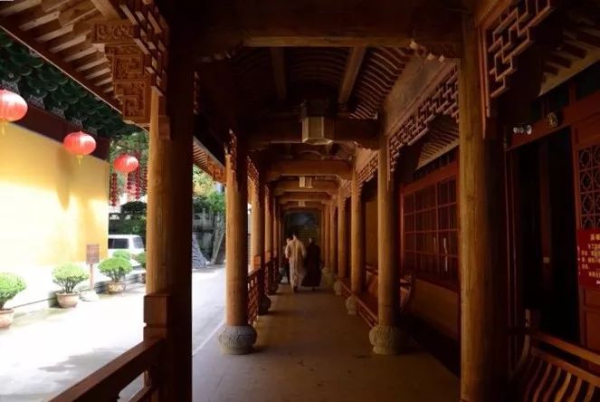 适合2月旅游的地方,西安2月适合爬山的地方推荐