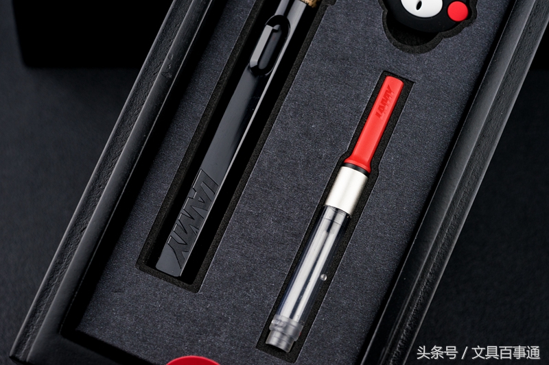 熊本熊斑马限定笔开箱,熊本熊钢笔第1代