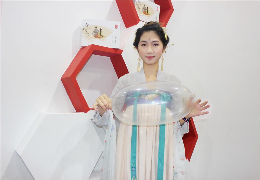 杜蕾斯杰士邦冈本第六感哪个好,杜蕾斯和冈本杰士邦区别